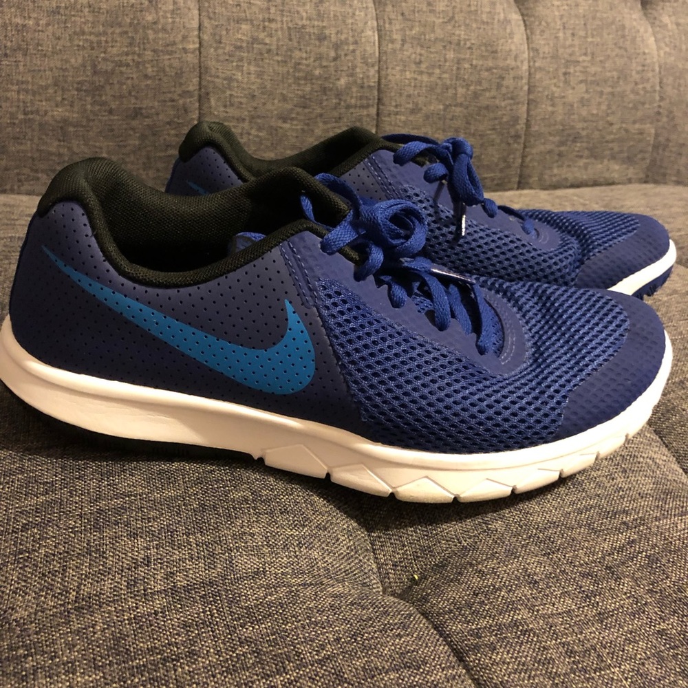 Nike Flex Experience RN 5